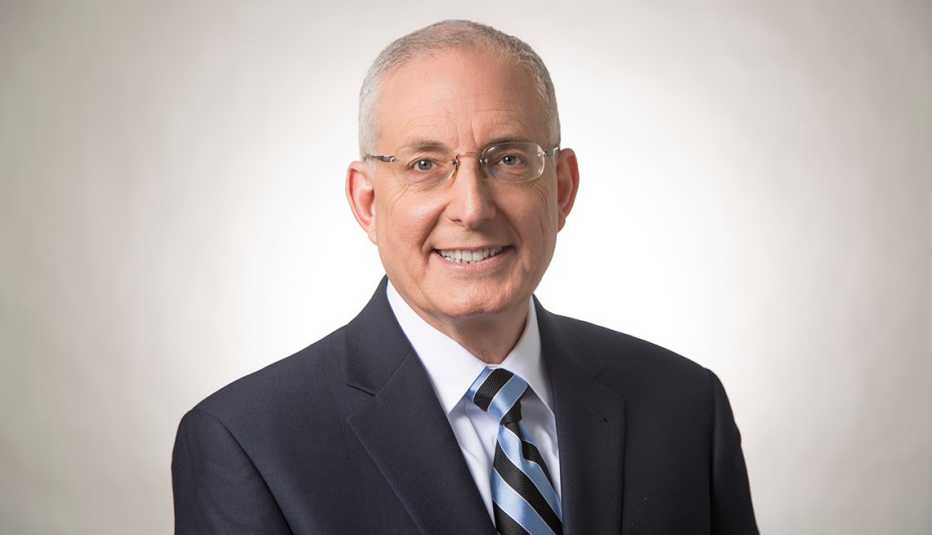 headshot of Ed Slott, CPA