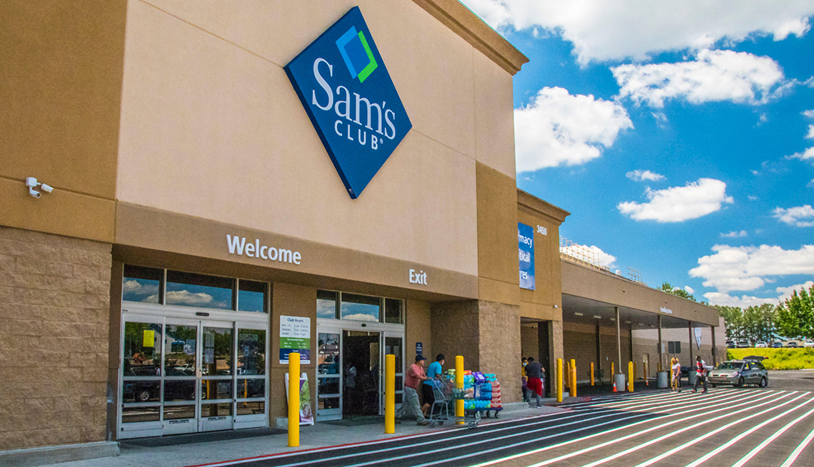 storefront of a sams club store