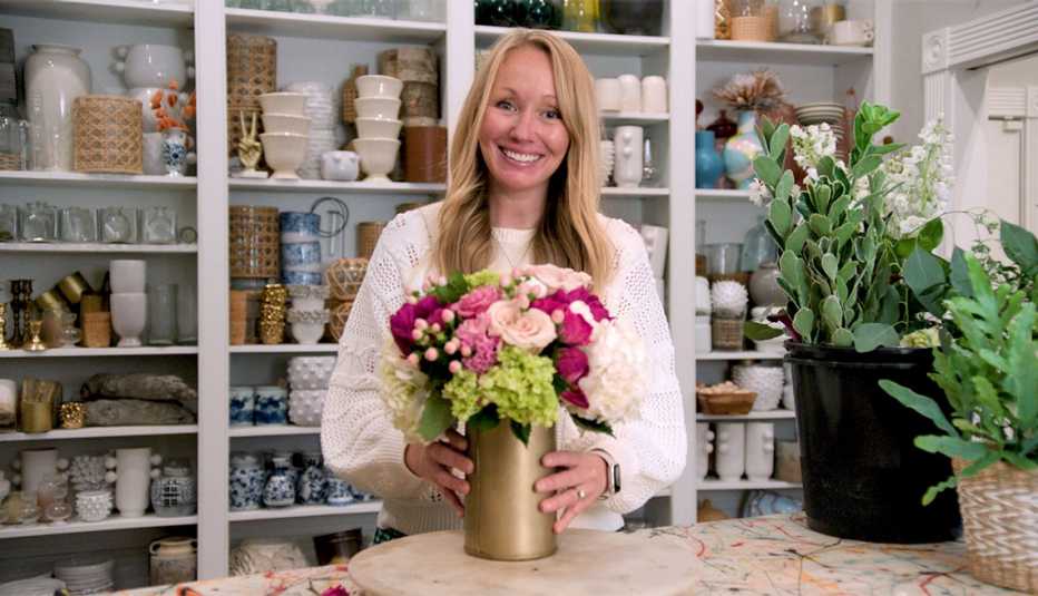 a florist ensures widows are remembered on valentines day