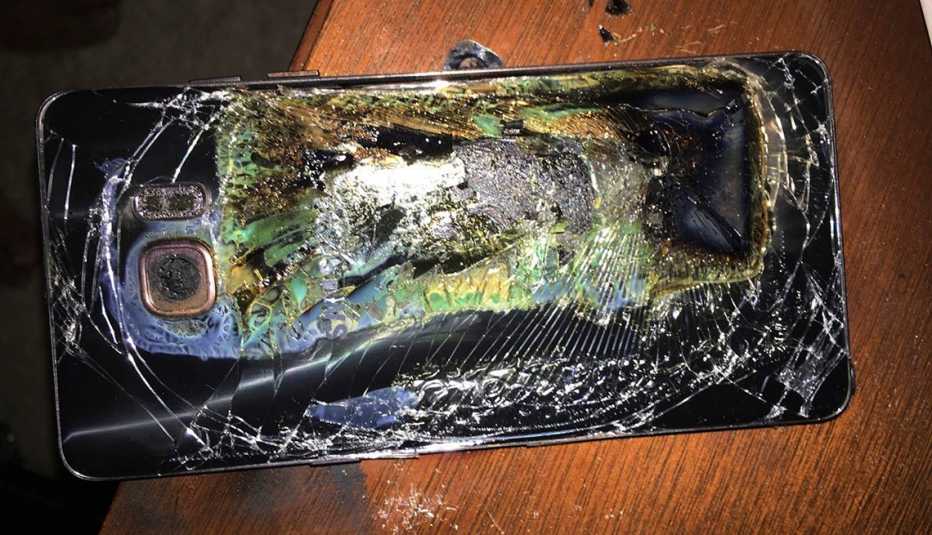 a burned samsung galaxy note 7