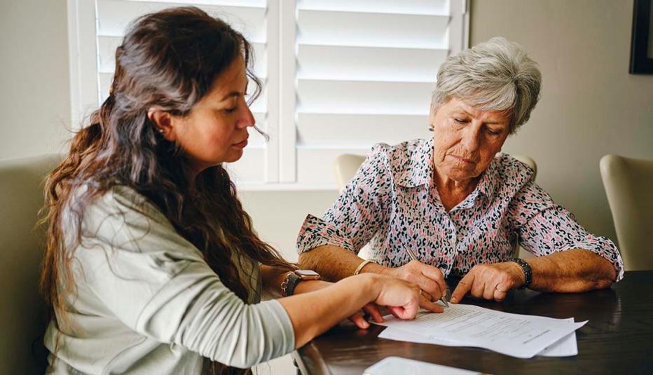 Older woman co-signing loan with adult daughter Older woman co-signing loan with adult daughter