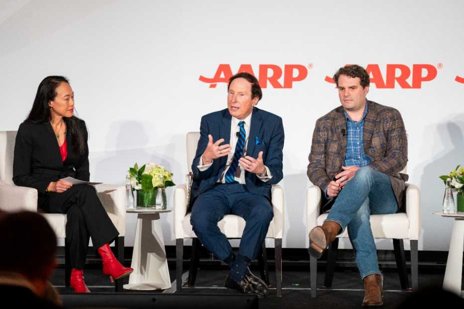 speaker discussion at conference