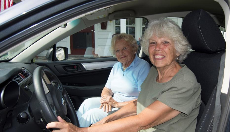 Volunteer Driving Insurance Report Photo