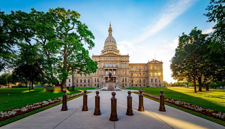 Michigan state capitol building Michigan state capitol building