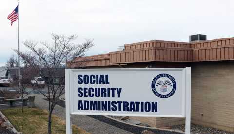 Two Ways Social Security Customer Service is Changing outside of a social security administration building