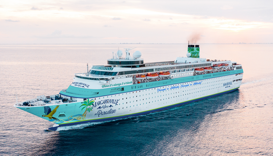 cruise ship the margaritaville at sea