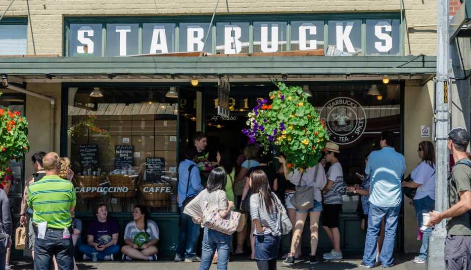 the original starbucks location in seattle washington