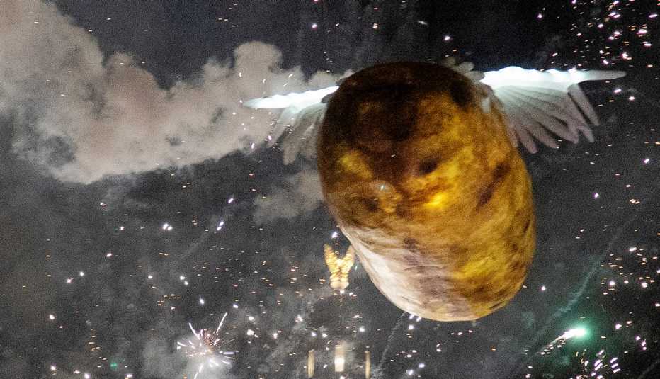 new years in boise idaho is celebrated by dropping a giant winged potato