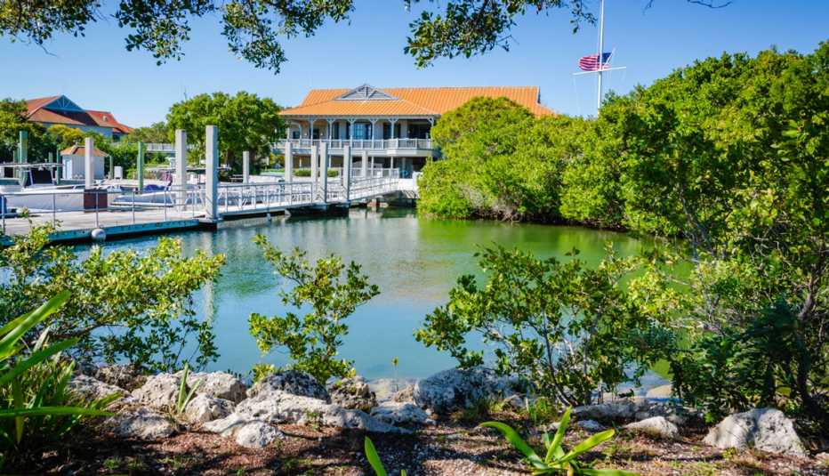 the visitors center in biscayne national park florida