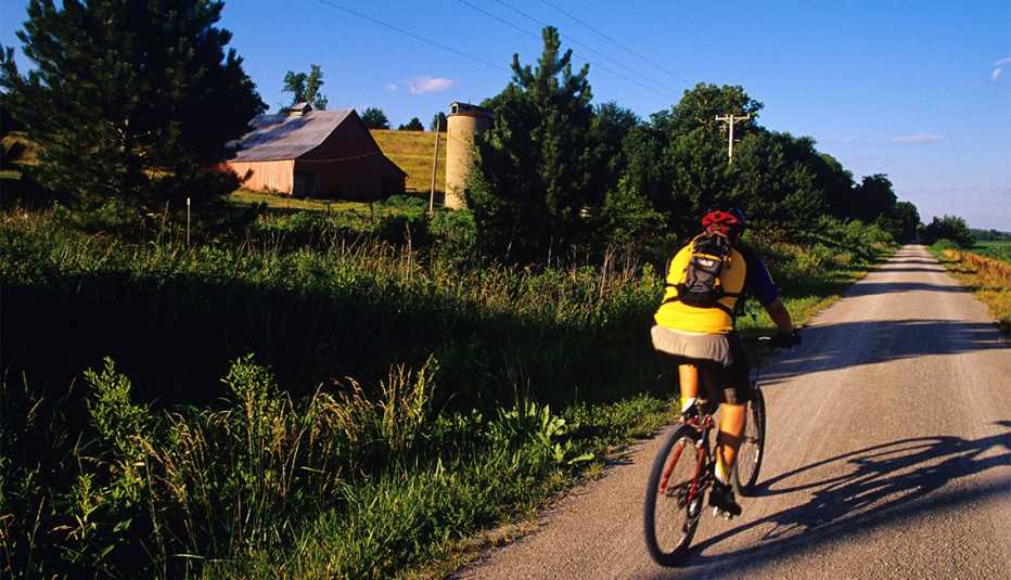 Biking the Katy Trail State Park