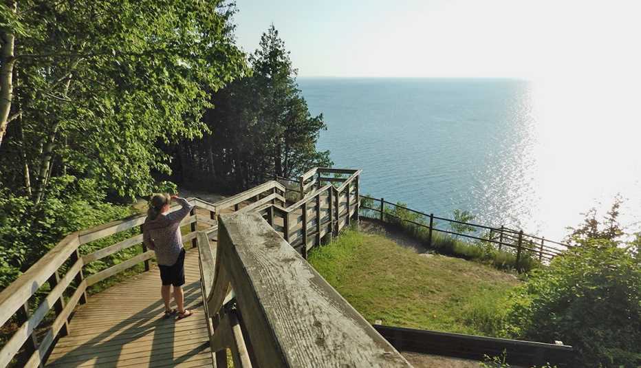 Door County, Wisconsin, Green Bay, Boardwalk and tourist, near sunset.