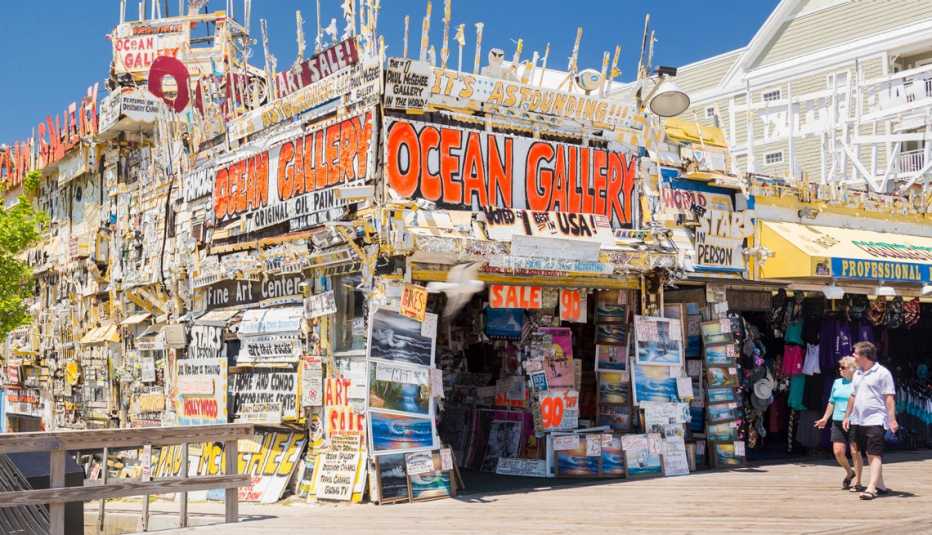 ocean city gallery on the boardwalk in ocean city maryland