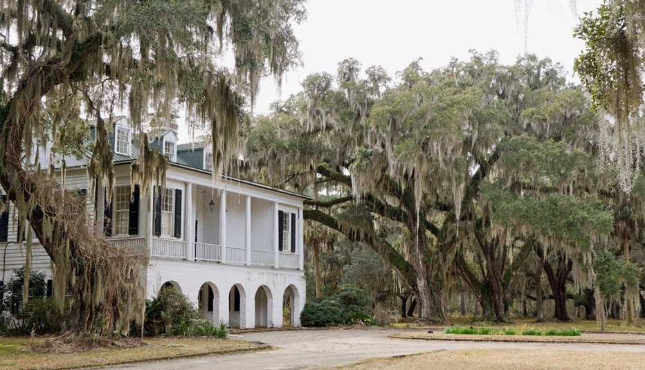 The Grove Plantation in ACE Basin National Wildlife Refuge The Grove Plantation in ACE Basin National Wildlife Refuge