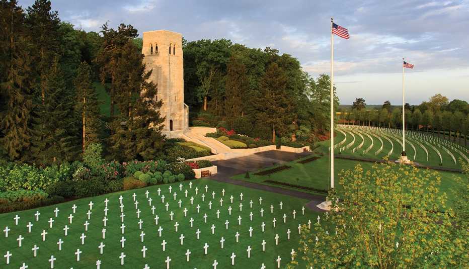 the aisne marne cemetary and memorial in france