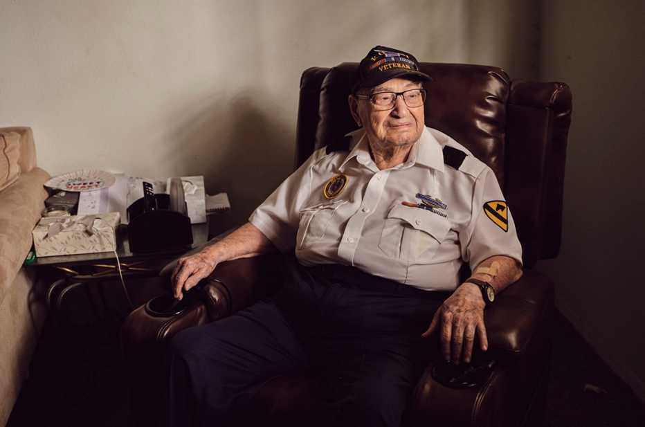 hal simlak korean war veteran