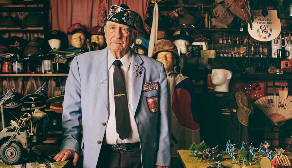 sal scarlato korean war veteran aged ninety in twenty twenty three