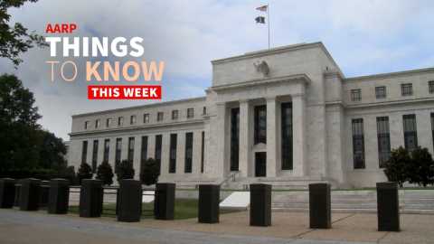 a photo shows the federal reserve bank