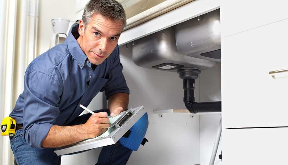 10 Great Jobs for workers over 50 - Independent Contractor