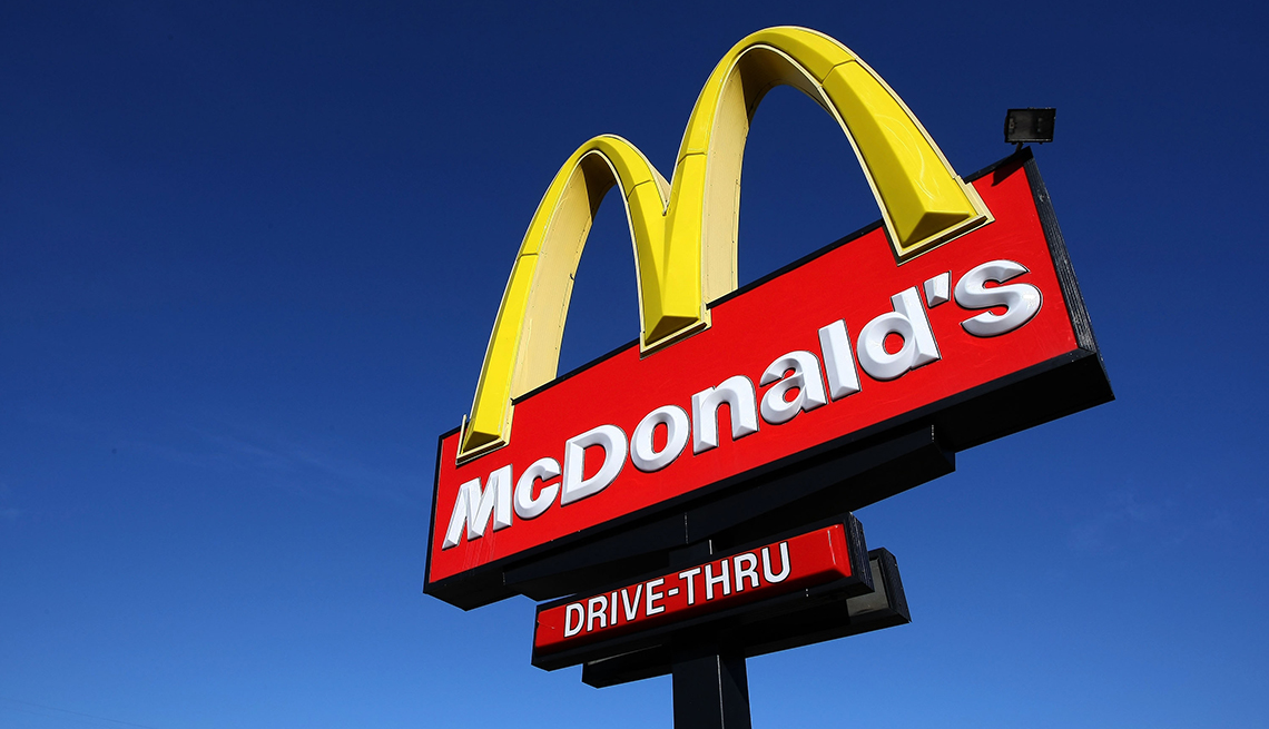 a mcdonald's sign