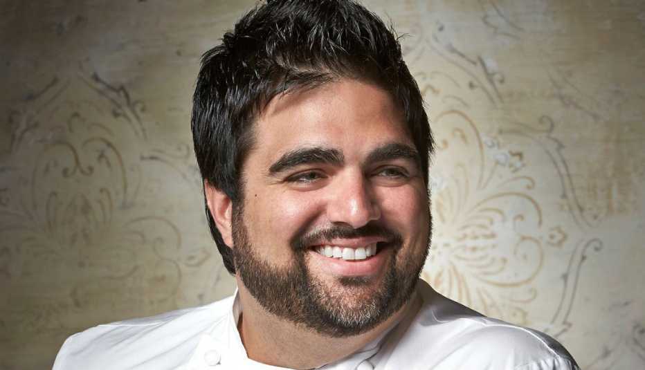 Chef Victor Albisu