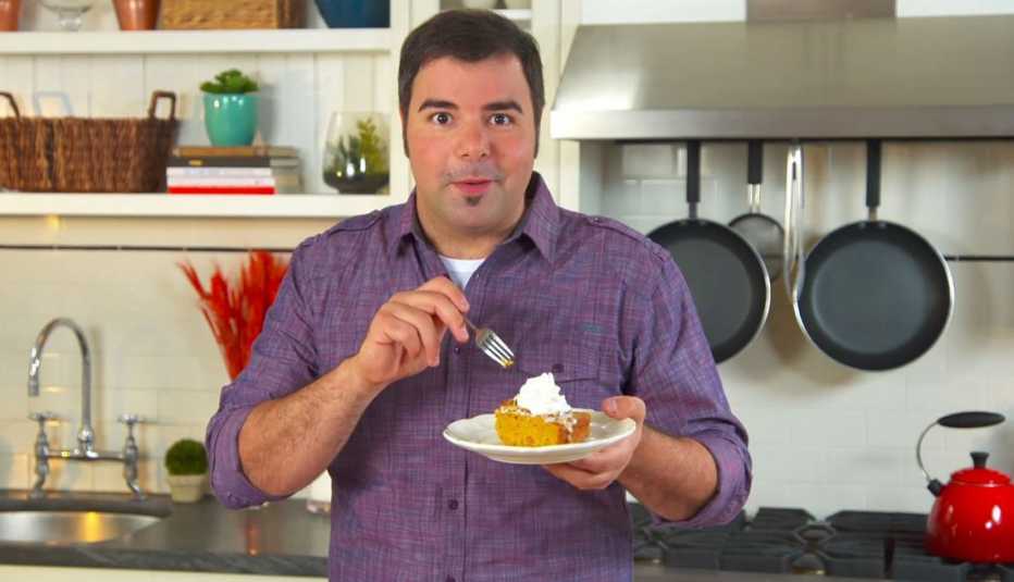 Chef George Durán en la cocina Chef George Durán en la cocina