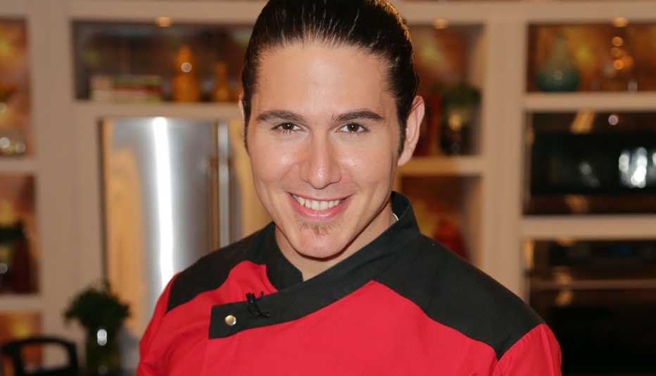 Chef James Tahhan sonríe Chef James Tahhan sonríe