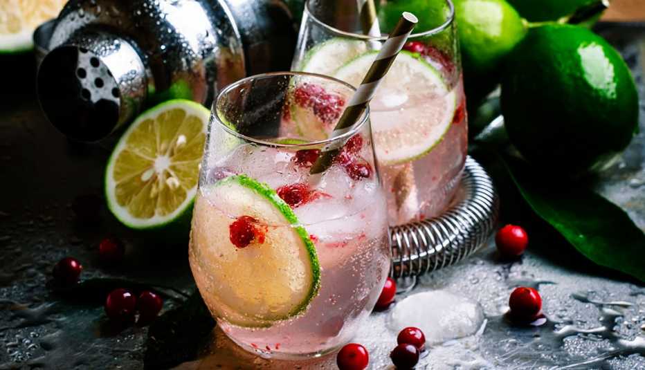 Bebida Rosy gin y tonic