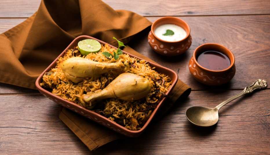 Pollo al estilo biriyani Pollo al estilo biriyani