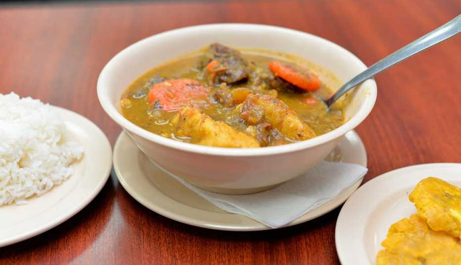 Sancocho puertorriqueño