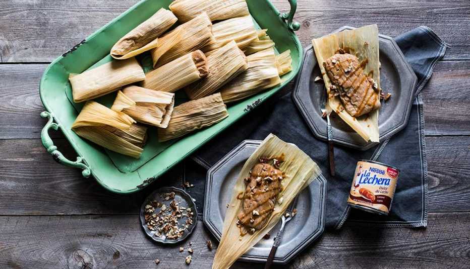 Tamales de dulce de leche y plátano Tamales de dulce de leche y plátano