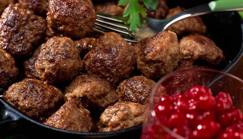 Albóndigas de pistachio en salsa de granada