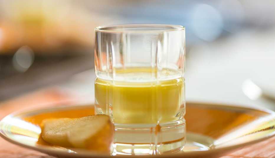 Jugo de pera, jengibre y vainilla