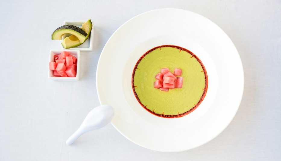 Plato con aguacate Plato con aguacate
