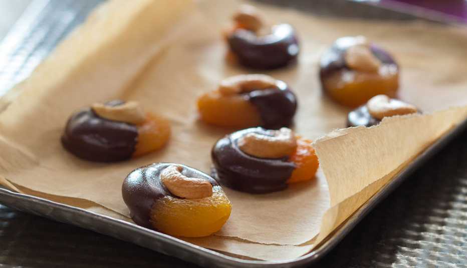 Albaricoques con chocolate