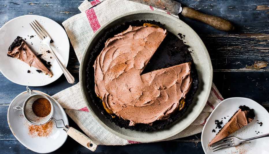 Pie de dulce de leche y chocolate con Sriracha