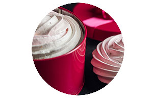 Merenguitos de agua de rosas y frambuesa