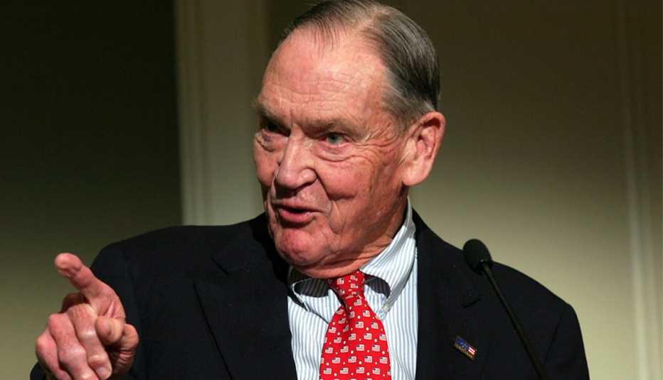 Jack Bogle, fundador de Vanguard Group. Jack Bogle, fundador de Vanguard Group.