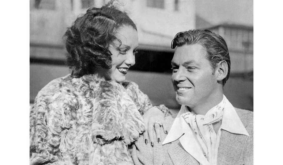 Lupe Vélez, actriz mexicana, con el actor Johnny Weissmuller 