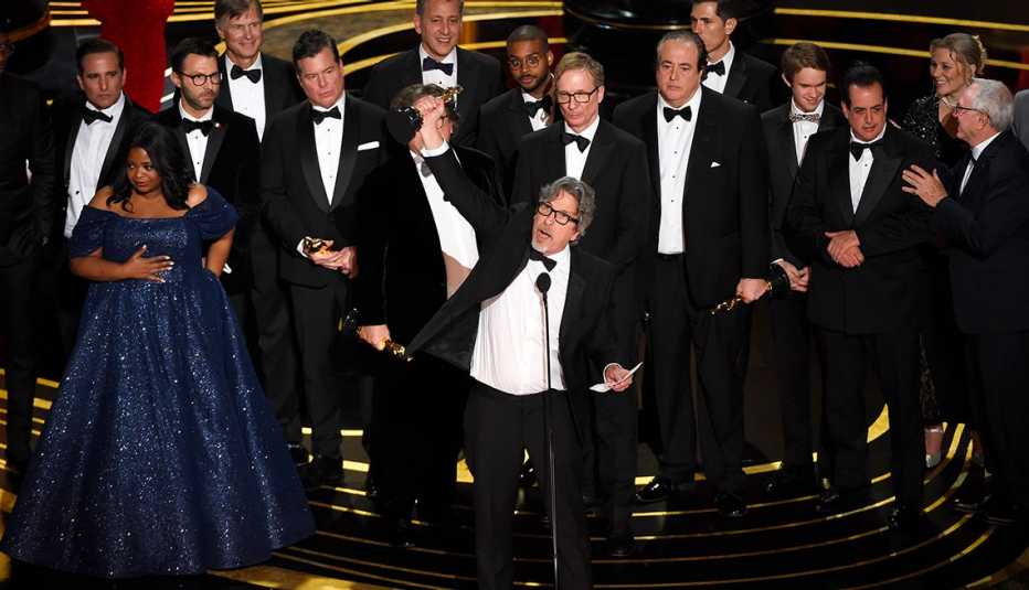 Equipo de "Green Book" recibiendo el Óscar. Equipo de "Green Book" recibiendo el Óscar.