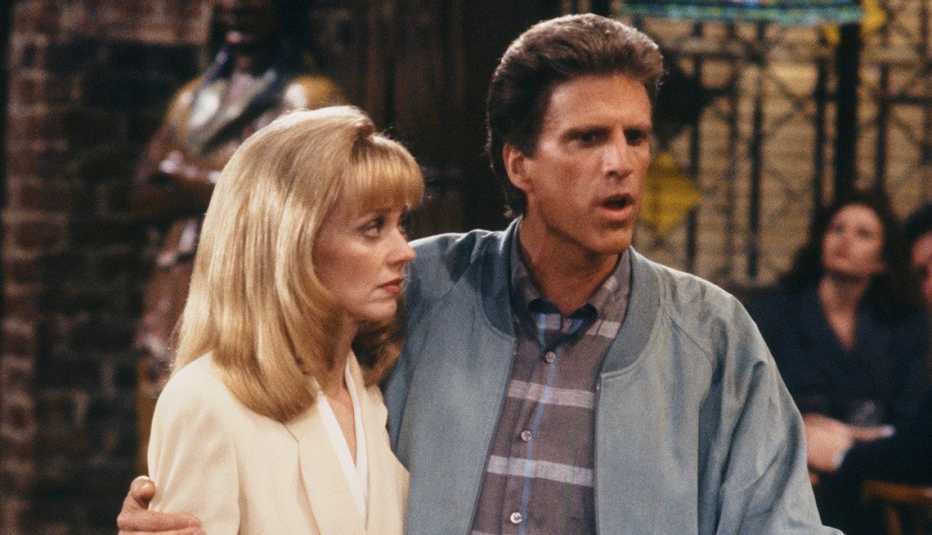 Shelley Long y Ted Danson en "Cheers".