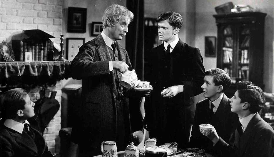 Robert Donat en la película "Goodbye Mr. Chips".