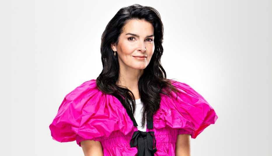 Angie Harmon.