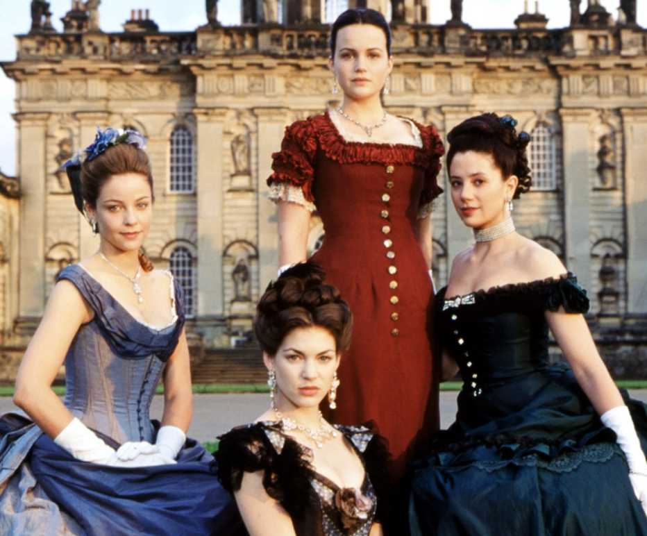 Alison Elliott, Rya Kihlstedt, Carla Gugino y Mira Sorvino protagonizan la serie de televisión "The Buccaneers".