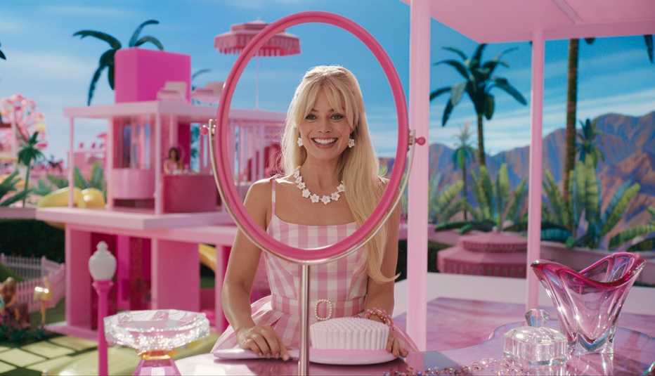 Margot Robbie como Barbie.