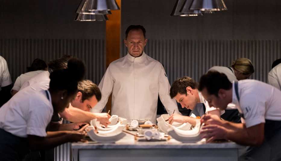 Ralph Fiennes en "The Menu".