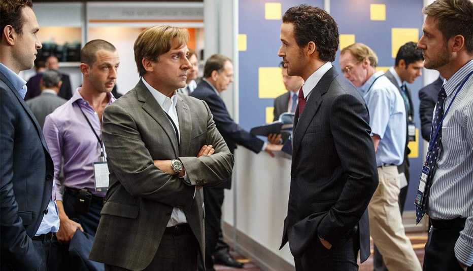 Steve Carrell y Ryan Gosling en una escena de la película The Big Short