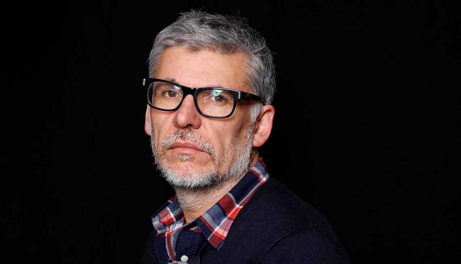 Retrato de Paddy Breathnach, director de cine irlandés - Película Viva