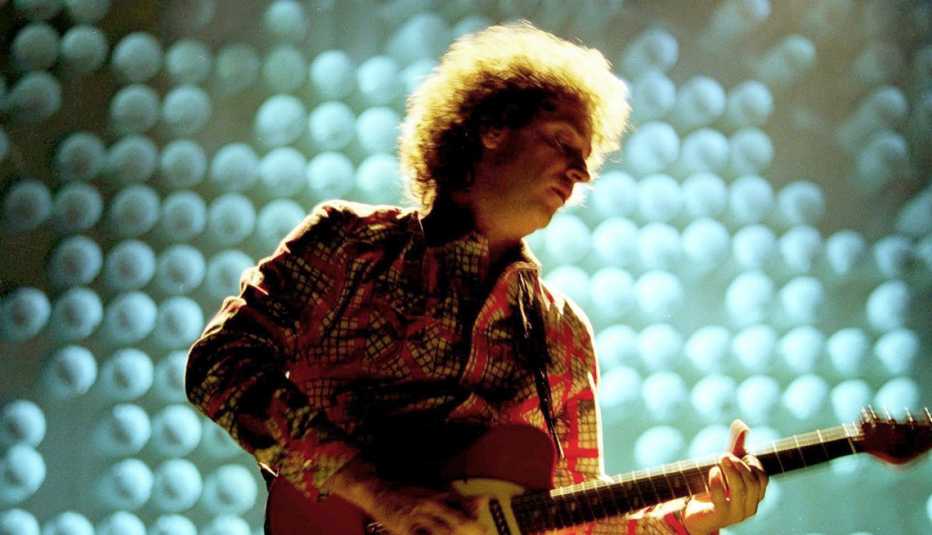 Gustavo Cerati y su legado al rock latinoamericano Gustavo Cerati y su legado al rock latinoamericano - Una canción para recordar Primavera 0 1992