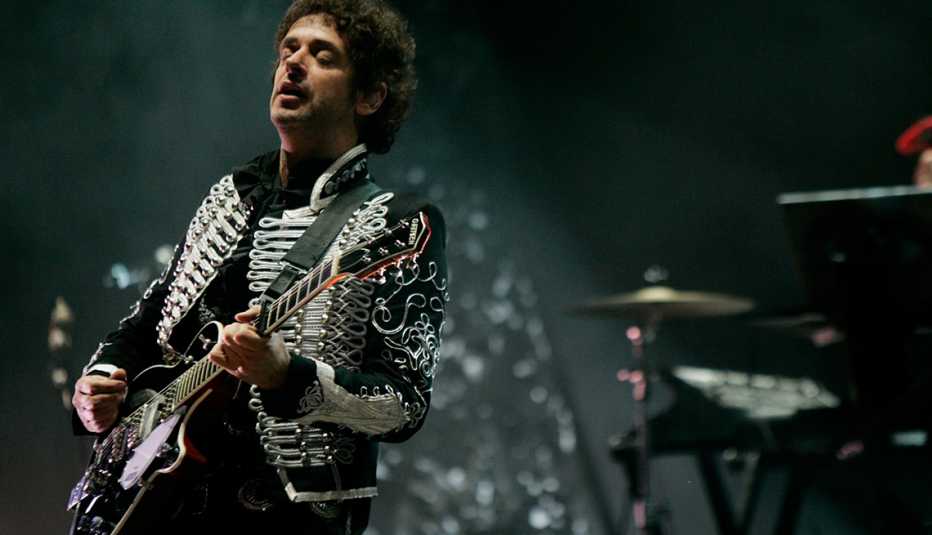 Gustavo Cerati y su legado al rock latinoamericano - Una canción para recordar Karaoke (2002)