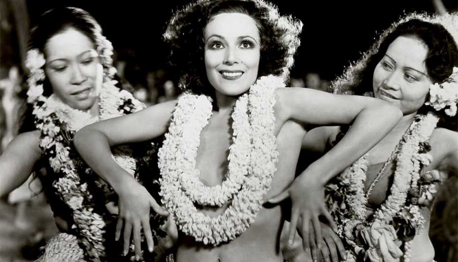 Dolores del Río en una escena de Paradise - Actriz de la época dorada del cine mexicano y Hollywood Dolores del Río en una escena de Paradise - Actriz de la época dorada del cine mexicano y Hollywood